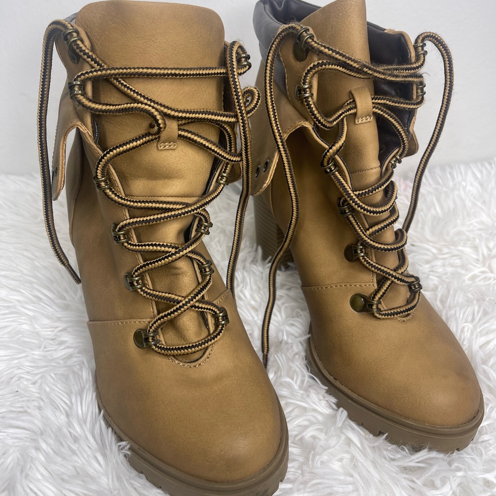WOMEN TIMBS
